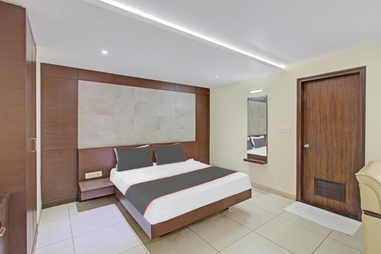 Collection O Venky"S Stay Inn Udupi Exteriör bild