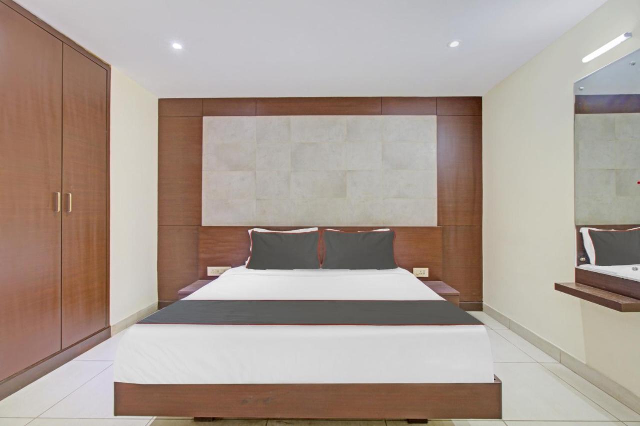 Collection O Venky"S Stay Inn Udupi Exteriör bild