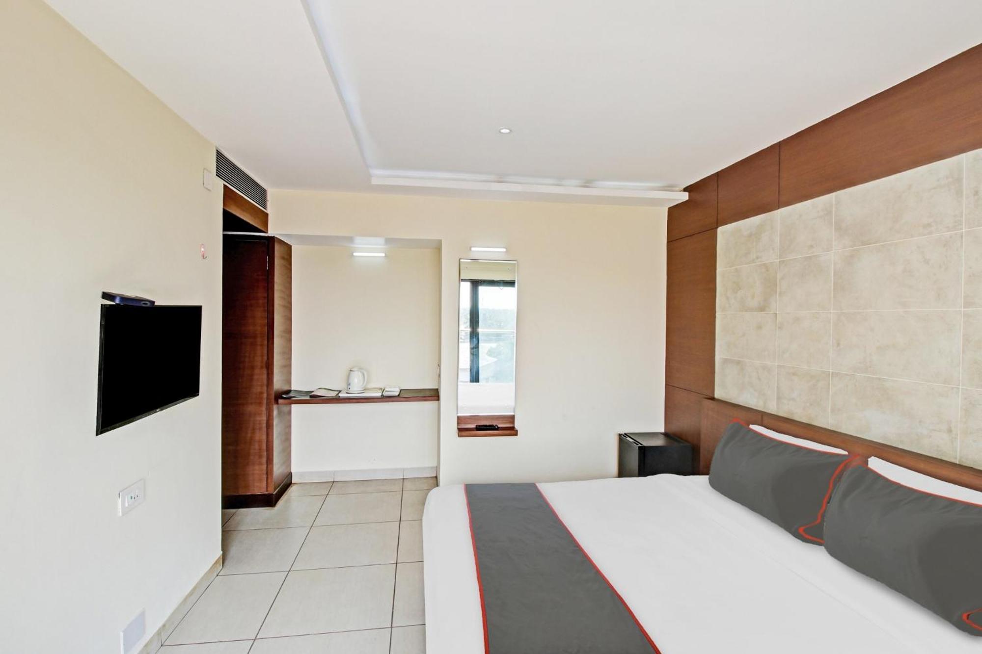 Collection O Venky"S Stay Inn Udupi Exteriör bild