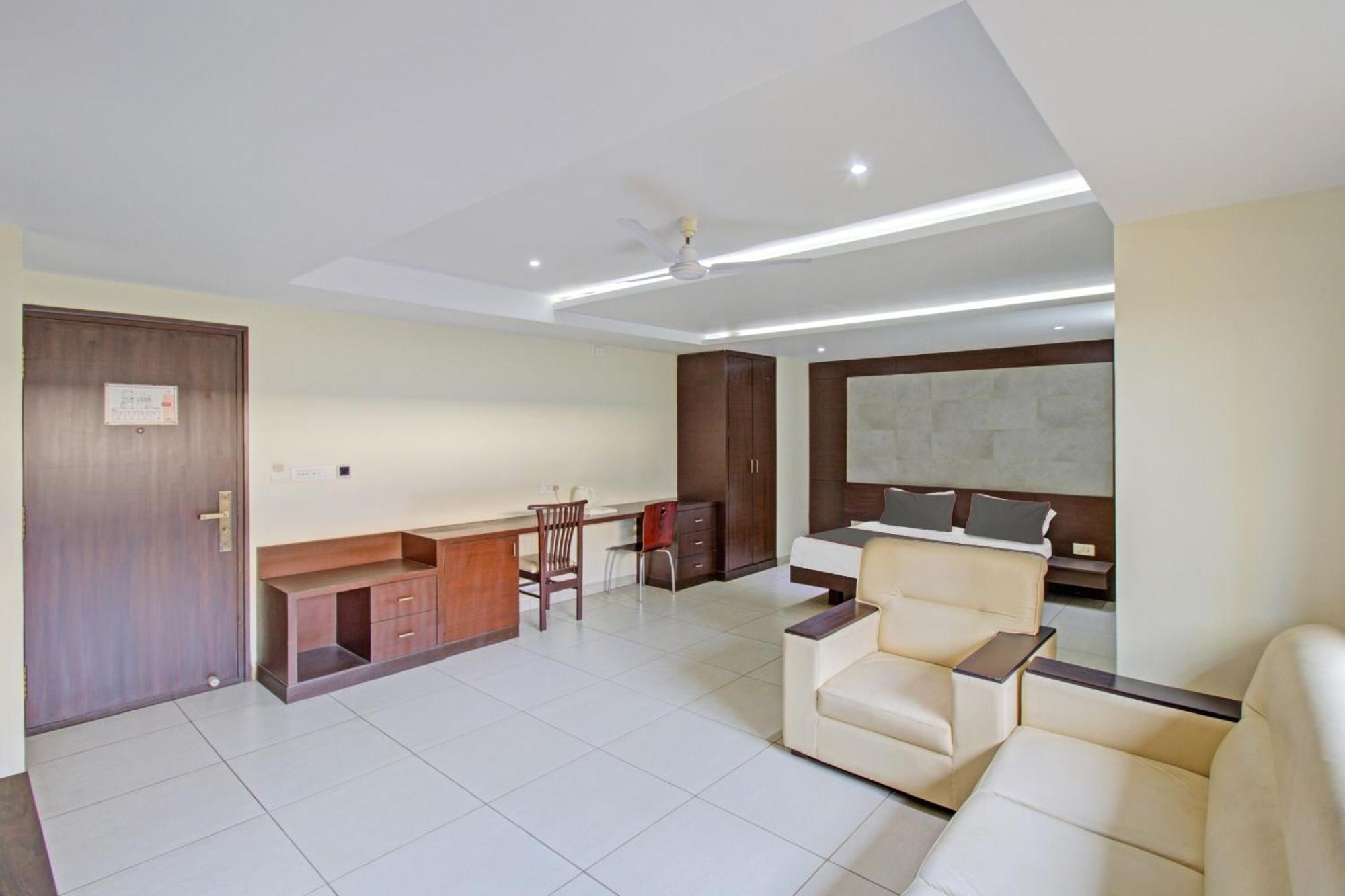 Collection O Venky"S Stay Inn Udupi Exteriör bild